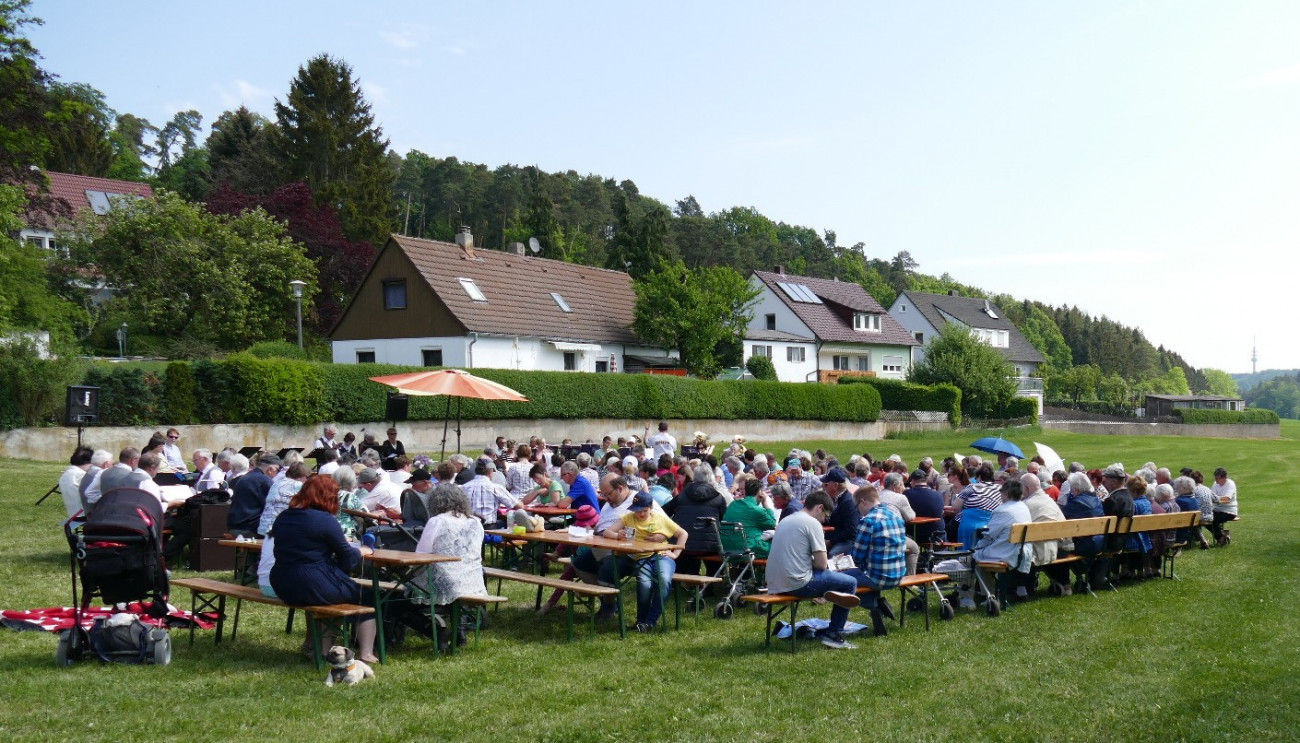 Himmelfahrt Gottesdienst im Grünen in Dombach im Loch Evangelisch